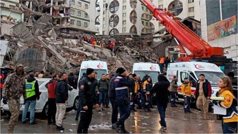 كارثة زلزال تركيا يضرب من جديد